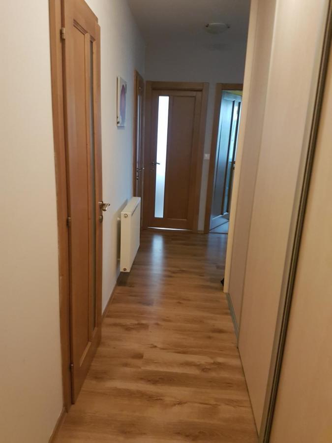 Apartman Zuzu Trenčín Buitenkant foto
